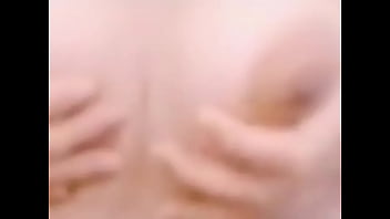 Preview 1 of Video Bokep Japanese And Son - 近拍正妹粉嫩大乳暈