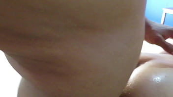 Preview 1 of Rendy Group - Le parto el culo con y se queja bien rico