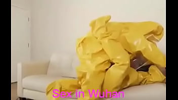 Preview 1 of Finddressed Porno - Sex in wuhan