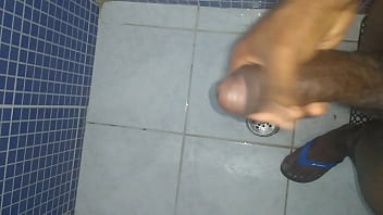 Preview 1 of Xnxx Porno Xnxxc - Mostrando meu pau