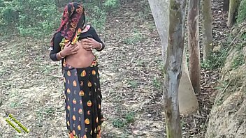 Preview 2 of Qsgjpnsbl - Indian Outdoor Sex Desi Radhika