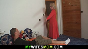 Preview 3 of Xxxvideo2020ka - Her mom and boyfriend cheating sex