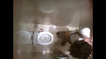 Preview 2 of Bangbros Sexy Granny - Boyzinho Safadinho Vendo Revista Porn e Ficando De Pau Duro P.2