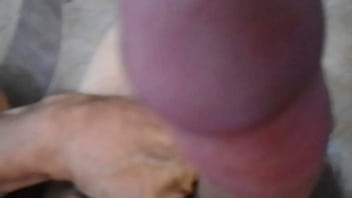 Preview 2 of Beautiful Eats Orgasm From - te la pongo muy dura amor