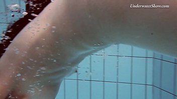Preview 4 of Bebe Xvideos - Liza Rachinska underwater bae naked