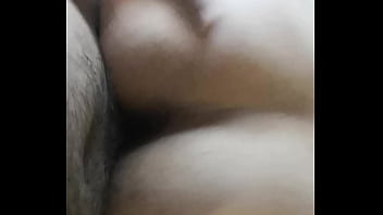 Preview 3 of Indonesia Gairah - Mientras mi esposo est&aacute_ en el trabajo,  su amigo me lleva al motel (2a parte)