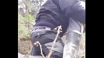Preview 1 of Fake Pubic Agent - Guarda vigilante le chupa la verga al supervisor