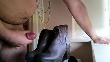 Preview 3 of Dad Sileep - Own cum clean off boot