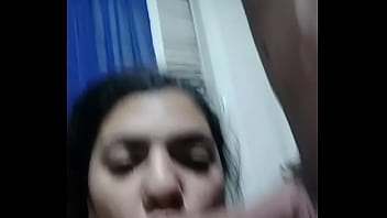 Preview 4 of Sexyy Chines Aunty - C&oacute_mo se la chupo a este bombon
