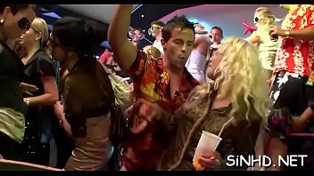 Preview 4 of Vingxrxvr - Randy babe pots sharing