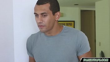 Preview 2 of Danuabay - the natural body of my latina stepsister