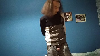 Preview 1 of Smll Tits Small - Devo trasferirmi ma non ho ancora deciso come percorrere la Salerno - Milano (Andata e ritorno)&amp_mi  Masturbo