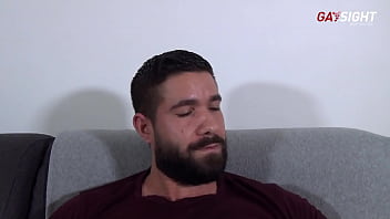 Preview 1 of Wwwxbf - Bande annonce | Il est pr&ecirc_t &agrave_ tout pour rejoindre la coloc jusqu&#039_&agrave_ donner son cul