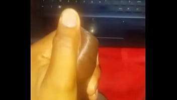 Preview 2 of Porno Des Blacks - cums solo