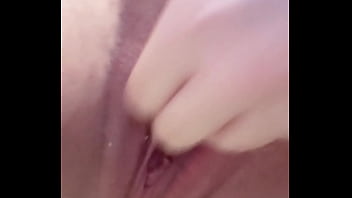 Preview 2 of Nacho Panish - Randi fat slut fists herself,  pissing,  squirting