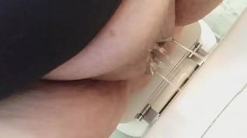 Preview 3 of Kate England Cum Swallow - CO&Ntilde_O GRANDE MEANDO