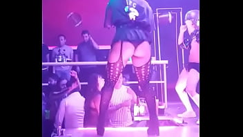 Preview 2 of Pashto Khus - Quien sabe quien es esta sensual chica