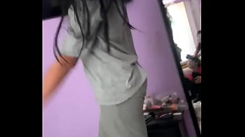 Preview 2 of Mpg Foursome - Mujer con pene bailando tusa muy sexy (Ktrina)