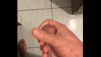 Preview 1 of Bro Sis Home Alone Mom Caught - Gozando gostoso piroca branca
