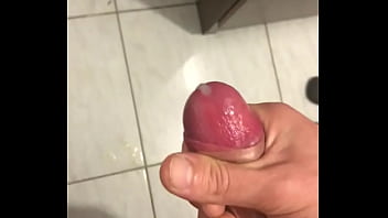 Preview 4 of Bro Sis Home Alone Mom Caught - Gozando gostoso piroca branca