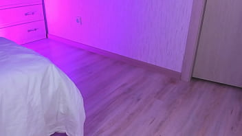 Preview 2 of Wifi See Lingku - Sweet Eaton Loves Spanking Her Ass