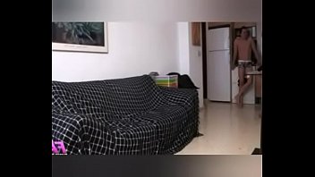 Preview 1 of Vtaj - Madura rumana follada mientras limpia 2