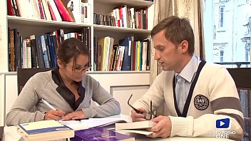 Preview 1 of Dixie Slut Trailer - Charlotte profite des cours particuliers pour se faire baiser