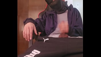 Preview 2 of Fuck In Hed - Se jala la verga en el cuarto hasta correrse