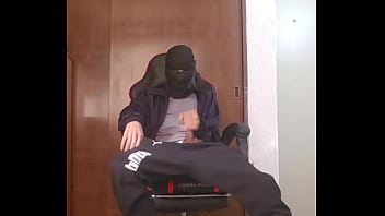 Preview 4 of Fuck In Hed - Se jala la verga en el cuarto hasta correrse