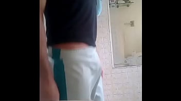 Preview 3 of Xxcvib - Jhonkeiner batiendo su paquete