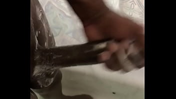 Preview 4 of Bijapur Laxmee Takisa Girl Sex - Solo shower time BBC