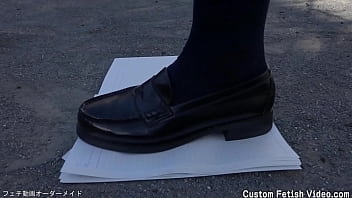 Preview 2 of Deori Bf Ildian - Print shoe marks on notebooks