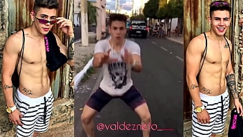 Preview 3 of Condom She Lets Me Tape - Os Balan&ccedil_a Rola - Valdez Tesudo e Roludo - Parte I