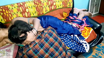 Preview 3 of Viajarporno - Indian Bed share with step son and mid night ..