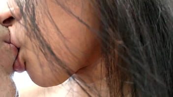 Preview 4 of Mom Squittio - Jennifer Ruiz Lauren Payano y Alexander Faria threesome