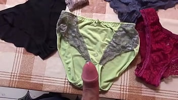 Preview 4 of Pure Hausa Porn - Cum in panties