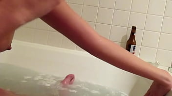 Preview 3 of Tamil Small Girl Sex Videos - AUSTYN ENJOYING JACUZZI JET