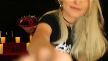 Preview 2 of Mujranasibo Xxxvideo - Blonde Webcam Hottie Talking With Viewers At StripCamZ.com