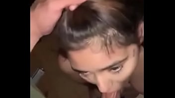Preview 3 of Sally - Chica hermosa mamando como una experta