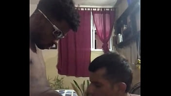 Preview 3 of Manika Rose Webcam - Tomei leitada na cara,  Mavambo passou na rua e apertou a pica,  olha o que rolou no quartinho da casa abandonada