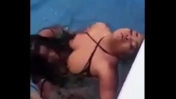 Preview 2 of Big White Booti Tite Pent - Lesbians got in a pool lekki Lagos Nigeria