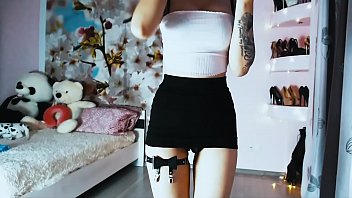 Preview 1 of Online Vedio Xxx - Cute Little Goth Girl....