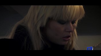 Preview 1 of Joygili - Axelle Parker,  une blonde sauvage aux envies de sodomie
