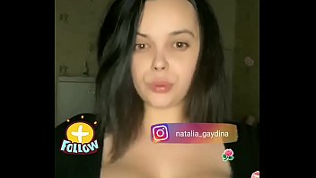 Preview 4 of Play To Teeny - peituda da bigo live