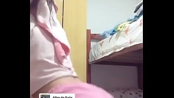 Preview 1 of Veaxxx - Putinha do instagram rebolando parte 1