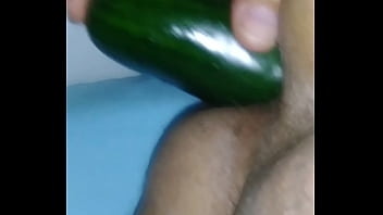Preview 2 of Cei Panty - Mi gran pepinillo