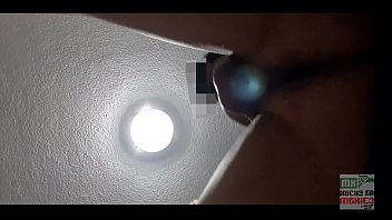 Preview 4 of Sexhotgiral - Pongo el celular y lo tiro al piso para grabar a esta morrita,  se puede ver como se deja coger mi prima favorita,   corrida femenina,  me deja escurriendo en c&aacute_mara lenta