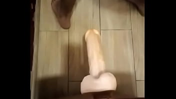 Preview 1 of Bbc Hardest Ever - Disfrutando un dildo largo