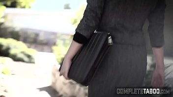 Preview 1 of Holly Mae Holmes - Kinky teen gets fucked by doctor