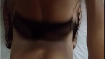 Preview 2 of Tolly Cristall - Chupando o marido e dando forte pro dotado